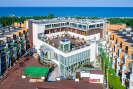 Maloves Spa & Resort